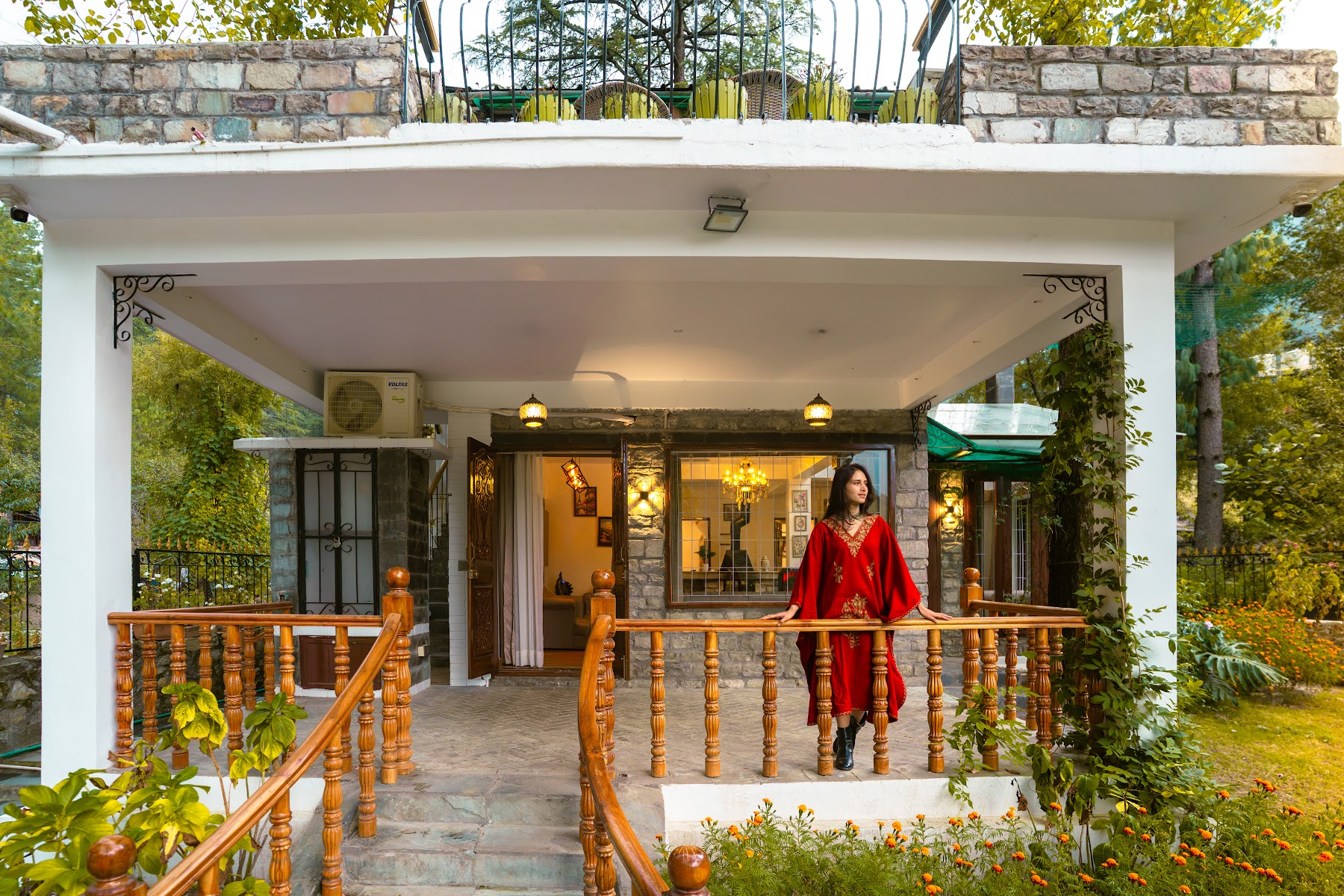 Entrance veranda of River Stone Villa